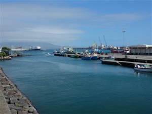 Havnen i Ponta Delgada.