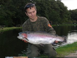 Personlig rekord i regnbueørred i Lundum Lystfiskersø - 3. september 2017